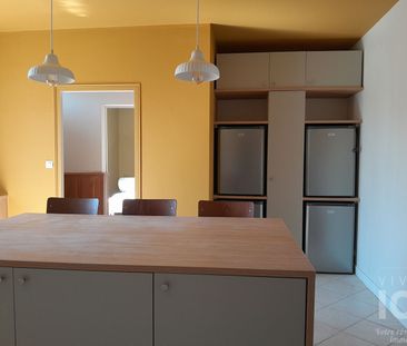 Location Maison 7 pièces 164m² - Photo 2