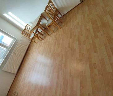 Pronájem bytu 2+1 52 m² - Photo 2