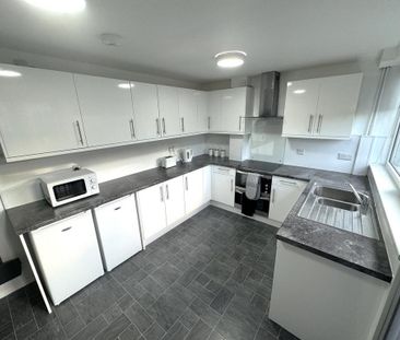 1 bedroom in a house share to rent - Photo 4