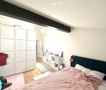 Maison de charme de 210 m² au cœur de Cartigny - Photo 4