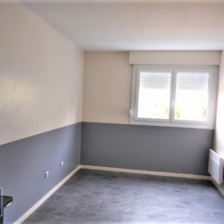 Location Appartement 4 pièces 81m² TOURNUS 71700 - Photo 4