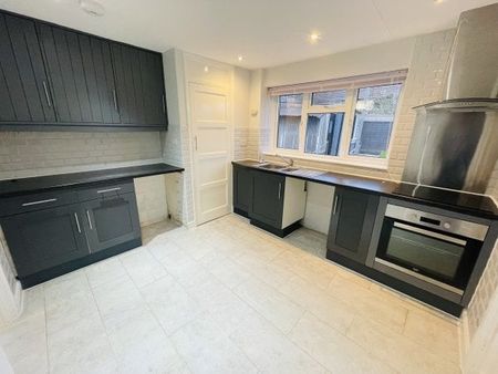 Goodwick, Goodwick, SA64 - Photo 4