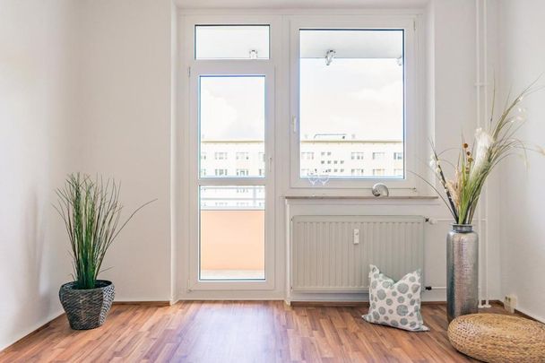 2-Raum-Wohnung mit Balkon nahe Küchwald - Photo 1