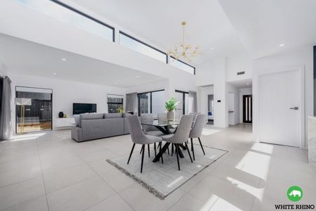 13 Courtney Street, Googong - Photo 2