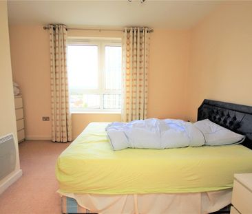 Station Approach, Woking, Surrey, GU22 - Photo 3