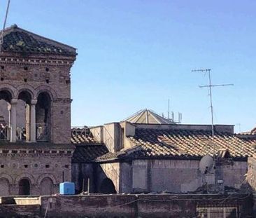 Attic-Trastevere: Newly renovated 2 Bedrooms, 2 baths, study, livin... - Photo 4