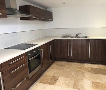 2 Bed Flat, Croxteth Road, L8 - Photo 5