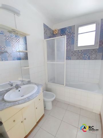 Location Appartement 4 pièces 90m² - Photo 4