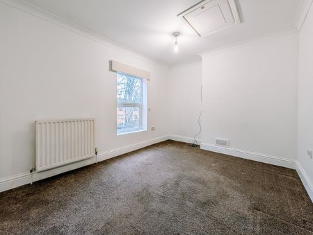 1 Bed Flat, Windsor Street, LU1 - Photo 5