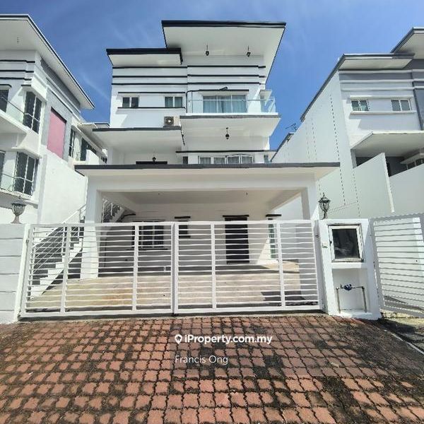 Ridgeview Residence Kajang, Kajang - Foto 1
