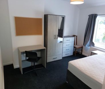 5 bedroom semi-detached house to rent - Photo 6