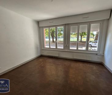 Location Appartement 2 pièces 45m² LILLE 59800 - Photo 6