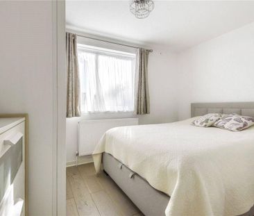 2 bedroom maisonette to rent - Photo 5