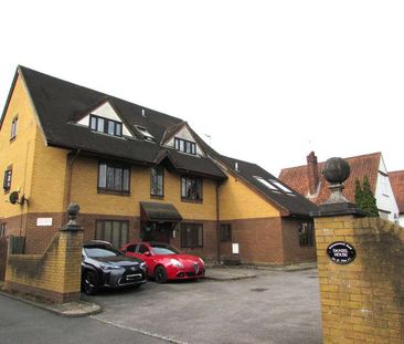 Daniel House, Rickmansworth Road, Pinner, Middlesex, HA5 - Photo 6