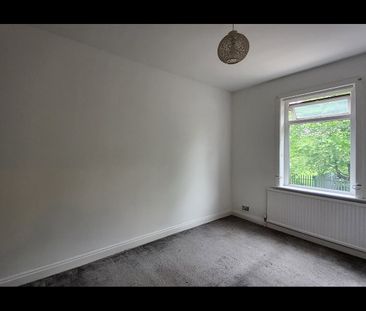 3 Bed Terraced House, Lowton St, M26 - Photo 1