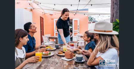 Coastal Living At Its Best - Photo 2
