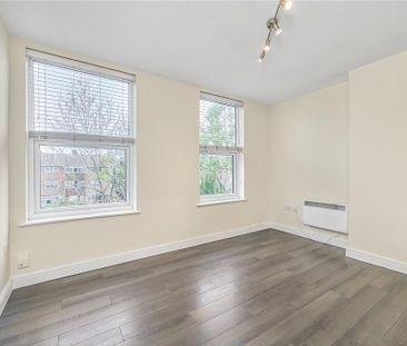 4 bedroom flat to rent - Photo 5