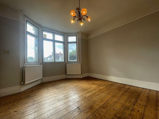 4 bedroom Semi-detached house to rent - Photo 1