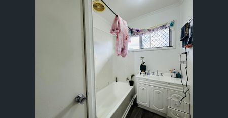 CLOSE TO PRIMARY SCHOOL AND GOLF COURSE - Photo 4