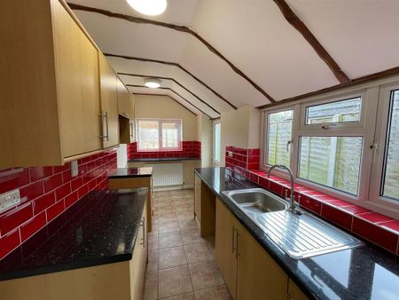 2 bedroom cottage to rent - Photo 5