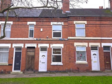 2 Bed Terraced House For Rent - Photo 4