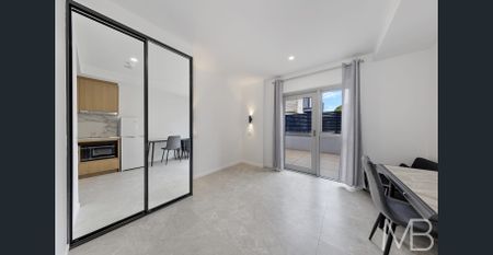 BRAND NEW FURNISHED STUDIO READY TO MOVE IN - Photo 4