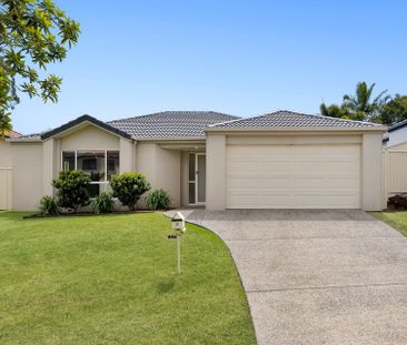 Stunning Four Bedroom Family Home. - Photo 1