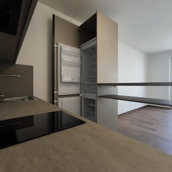 Pronájem novostavby bytu 1+kk + balkon na třídě Jiřího Pelikána v Olomouci - Photo 1