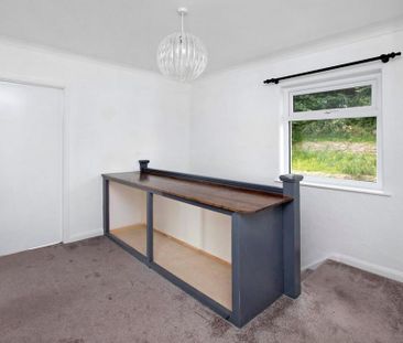 4 bedroom detached house to rent - Photo 2