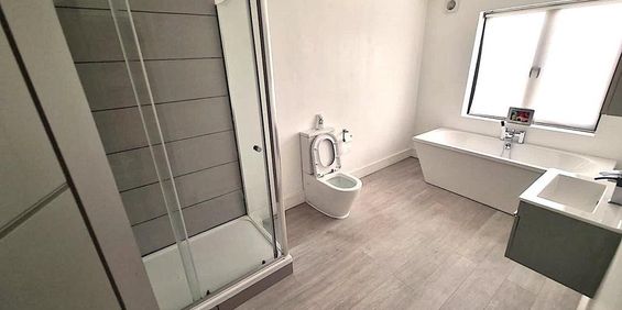 House share to rent - Photo 3