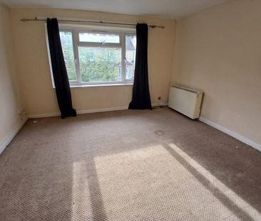 2 bedroom maisonette to rent - Photo 4