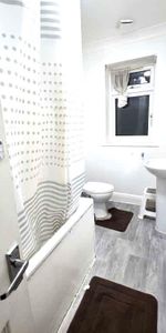 2 bedroom maisonette to rent - Photo 4