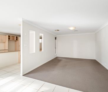 Modern Family Home in a Prestigious Location - Photo 5