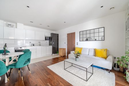 1 Bed Flat, Dickens Yard, W5 - Photo 4