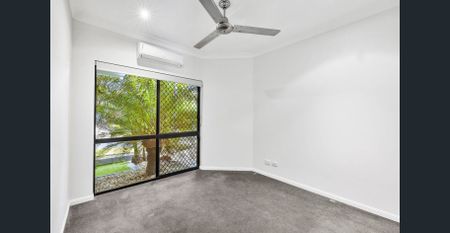 The Ultimate in Location and Privacy - Photo 3