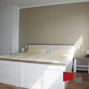 Sutthausen, Geschmackvoll eingerichtetes Zimmer in einer Hotel ähnlichen Anlage. - Photo 2