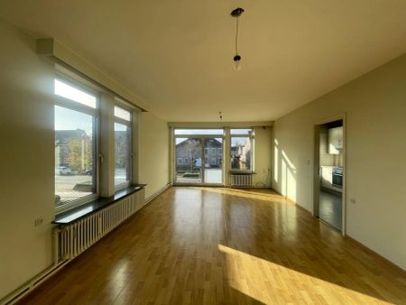 Comfortabel appartement met 2 slaapkamers, garage en een ruim terras! - Photo 5