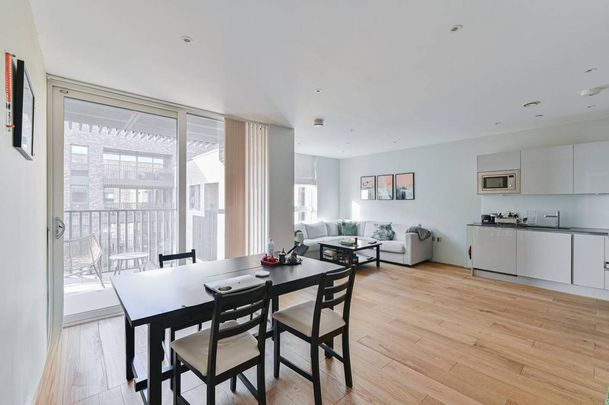 1 bedroom flat to rent - Photo 1