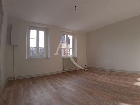 Location maison 3 pièces, 68.00m², Château-Renault - Photo 3