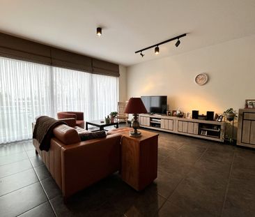 Comfortabel 2 slpk-appartement met terras en garage - Photo 5