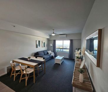 STUNNING FULLY FURNISHED STUDIO APARTMENT - Photo 4