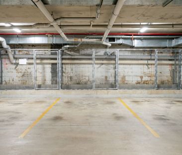 Contemporary 1-Bedroom Residence in Prime Belmont Location - Photo 4