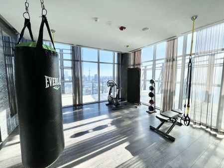 For Lease - 1080 Bay Street Unit# 503, Toronto, Ontario - Photo 2