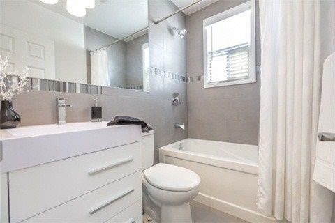 For Lease - 326 Taylor Mills Drive Unit# Upper, Richmond Hill, Ontario - Photo 1