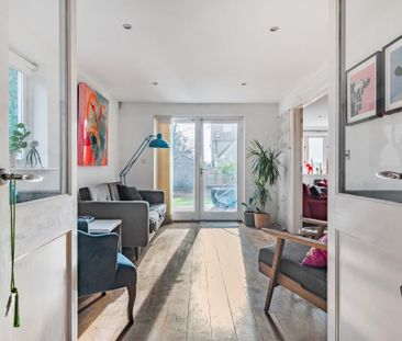 6 bedroom detached house to rent - Photo 1