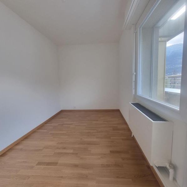 Appartement rénové de 2 pièces en attique - Foto 1