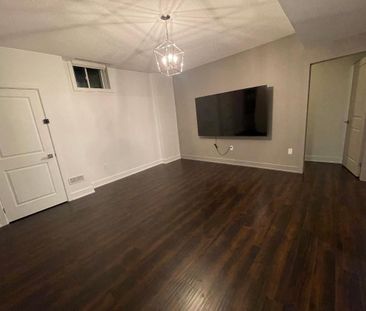 For Lease - 8 Kent Matthew Street Unit# Basement Apt, Richmond Hill... - Photo 3