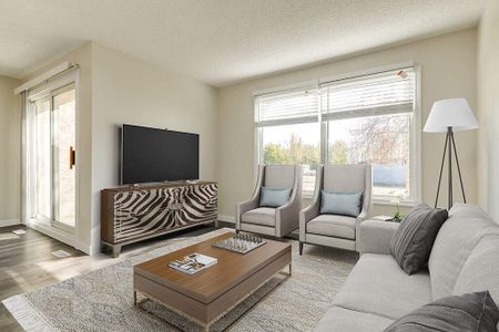 Renovated Suite - 3 Bedroom - Photo 4