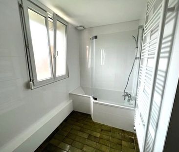 Location Maison 4 pièces 82m² WAMBRECHIES 59118 - Photo 4