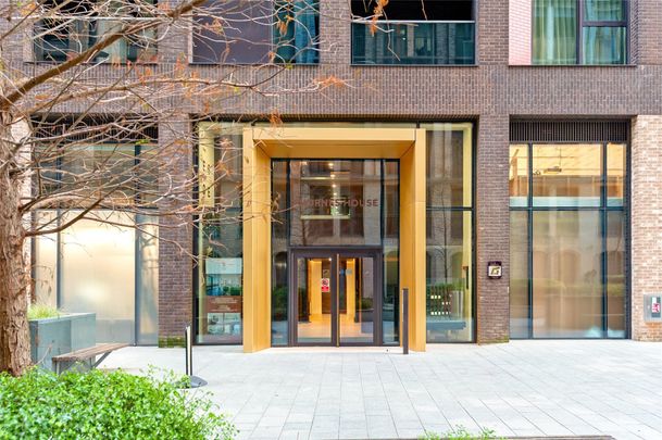 Thornes House, 4 Charles Clowes Walk, London, SW11 flat to rent - Photo 1